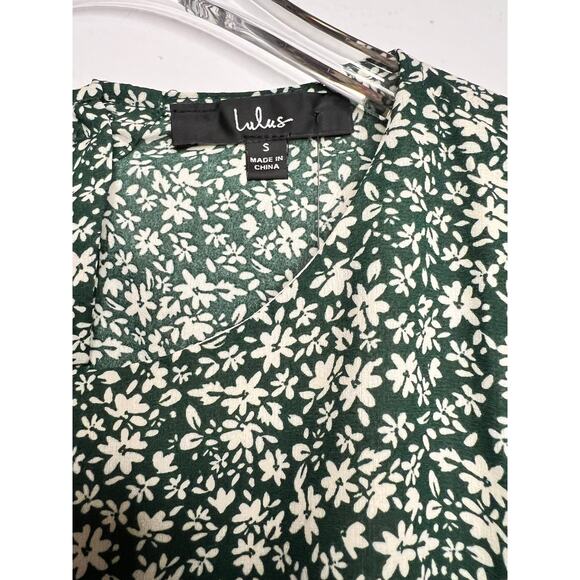 Lulu's Blooming Darlin' Green Floral Cutout Mini dress Size Small NWT - Picture 5 of 7